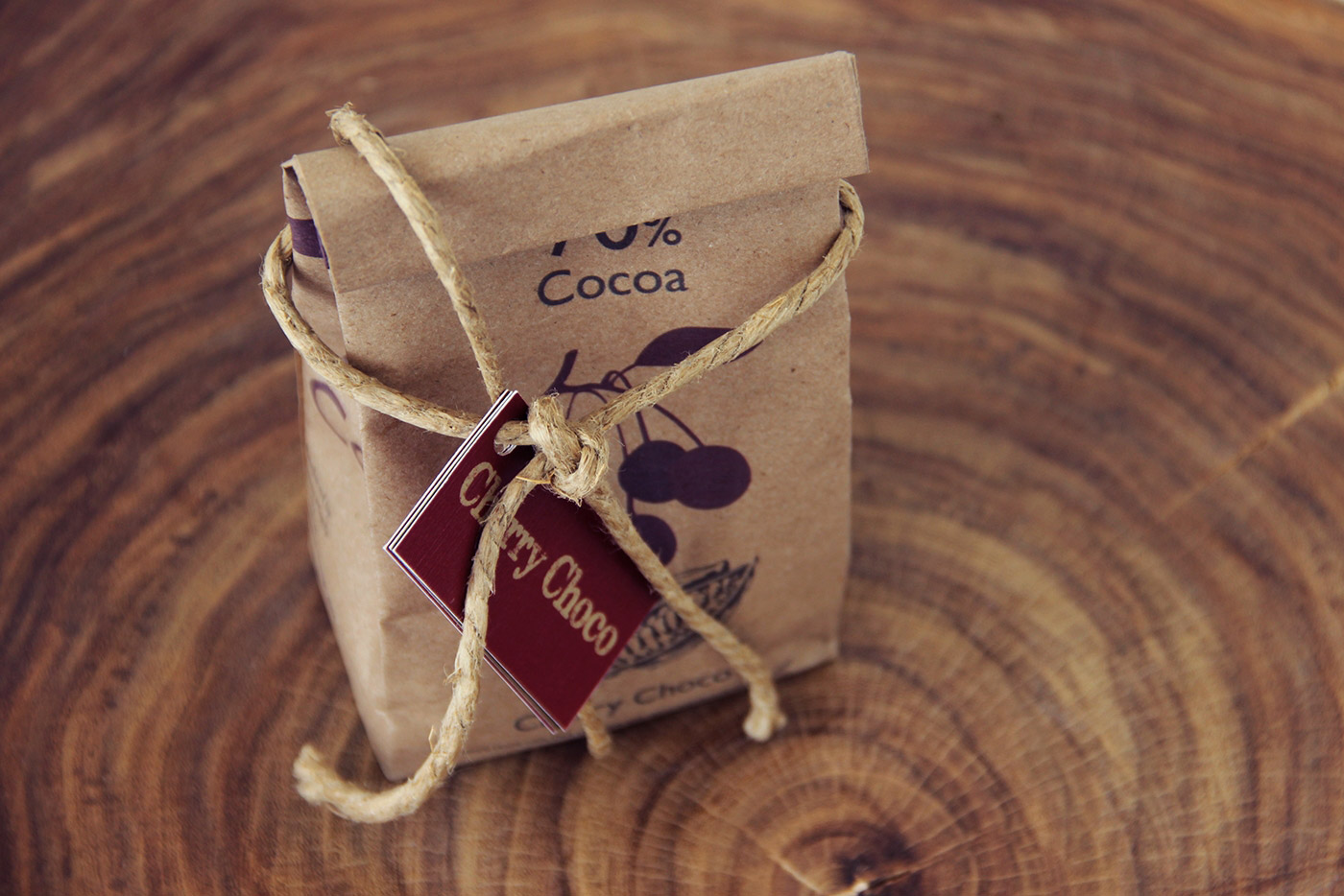 樱桃巧克力创意包装设计